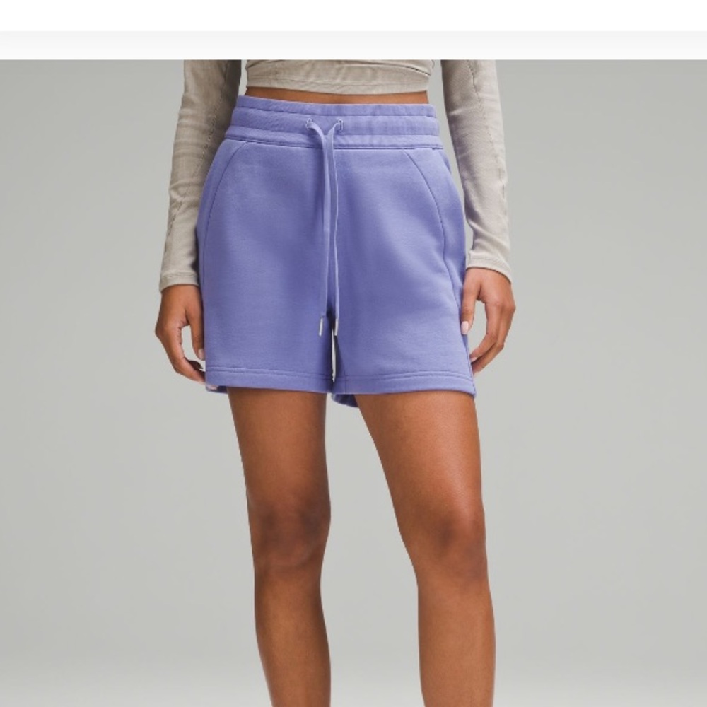 Lululemon Scuba Highrise Short